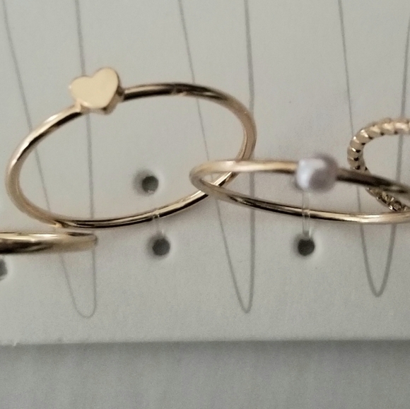 4 PCS GOLD PLATED STACKABLE LAYER DAINTY THIN RING - Picture 4 of 4